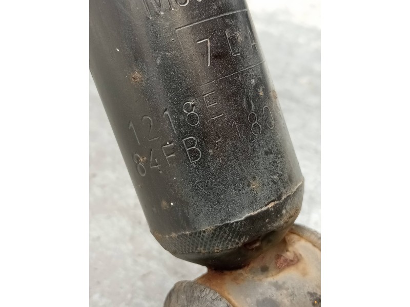 Recambio de amortiguador trasero izquierdo para ford fiesta berl./express básico referencia OEM IAM 84FB18080AB  