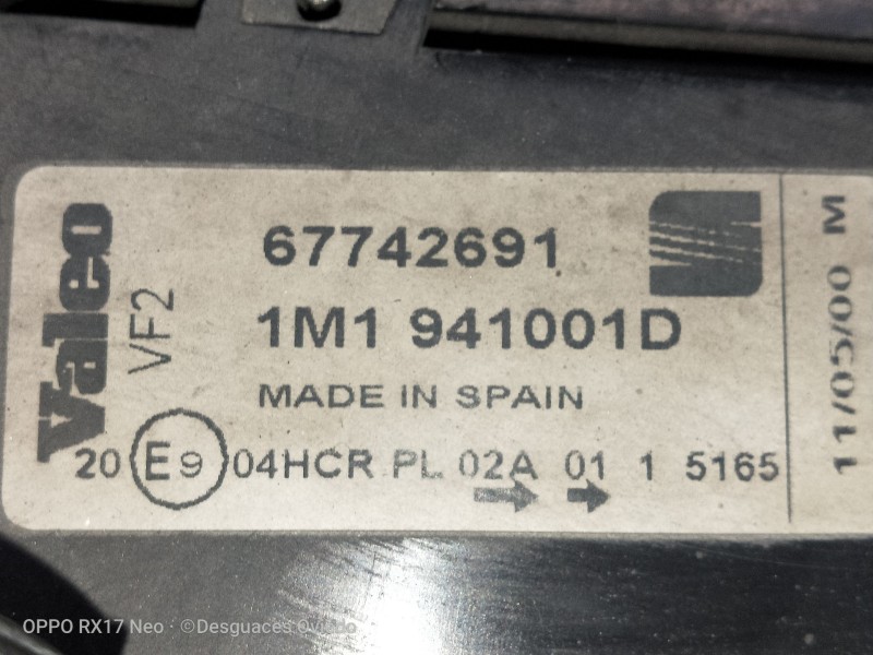 Recambio de faro izquierdo para seat toledo (1m2) 1.9 tdi referencia OEM IAM 67742691 1M1941001D PARA PULIR
