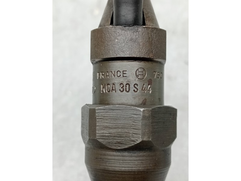 Recambio de inyector para ford fiesta berl./express básico referencia OEM IAM KCA30S44  BOSCH
