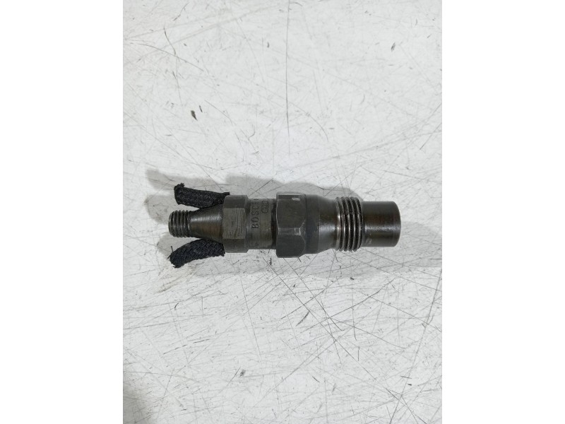 Recambio de inyector para ford fiesta berl./express básico referencia OEM IAM KCA30S44  BOSCH