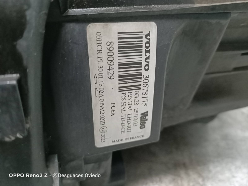 Recambio de faro derecho para volvo xc90 referencia OEM IAM 30678175 89009429 
