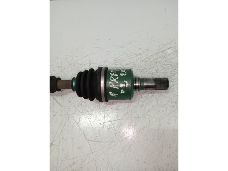 Recambio de transmision delantera izquierda para mazda premacy (cp) td active referencia OEM IAM   