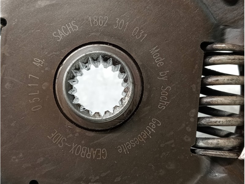 Recambio de kit embrague para ford fiesta berl./express básico referencia OEM IAM 3082085034 1862301031 