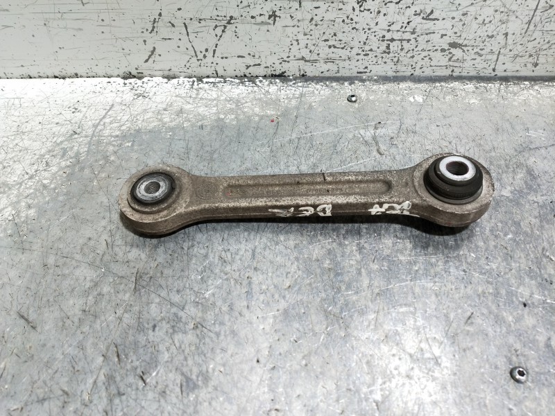 Recambio de brazo suspension inferior trasero derecho para maserati ghibli diesel referencia OEM IAM 670006273  