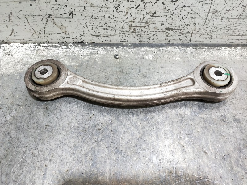 Recambio de brazo suspension superior trasero izquierdo para maserati ghibli diesel referencia OEM IAM 0670007251  