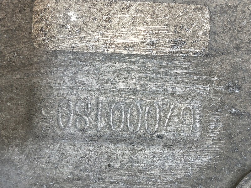 Recambio de mangueta delantera derecha para maserati ghibli diesel referencia OEM IAM 670001806  