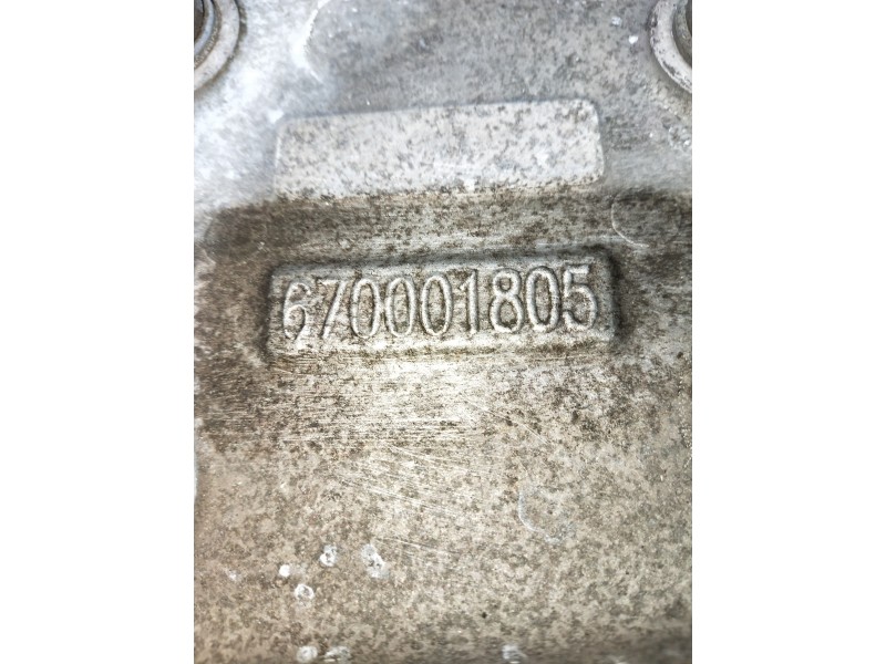 Recambio de mangueta delantera izquierda para maserati ghibli diesel referencia OEM IAM 670001805  