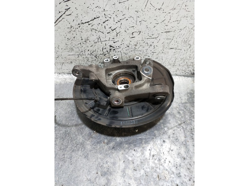 Recambio de mangueta trasera derecha para maserati ghibli diesel referencia OEM IAM 670006805  