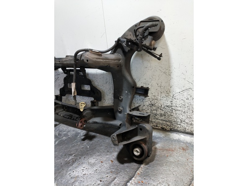 Recambio de puente trasero para maserati ghibli diesel referencia OEM IAM 06700077310  