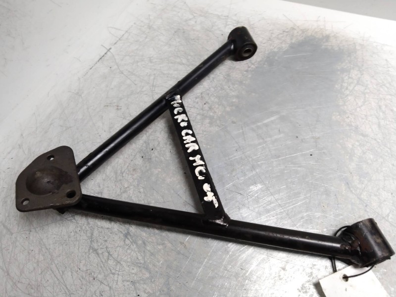 Recambio de brazo suspension inferior delantero derecho para microcar mc1 500cc referencia OEM IAM   