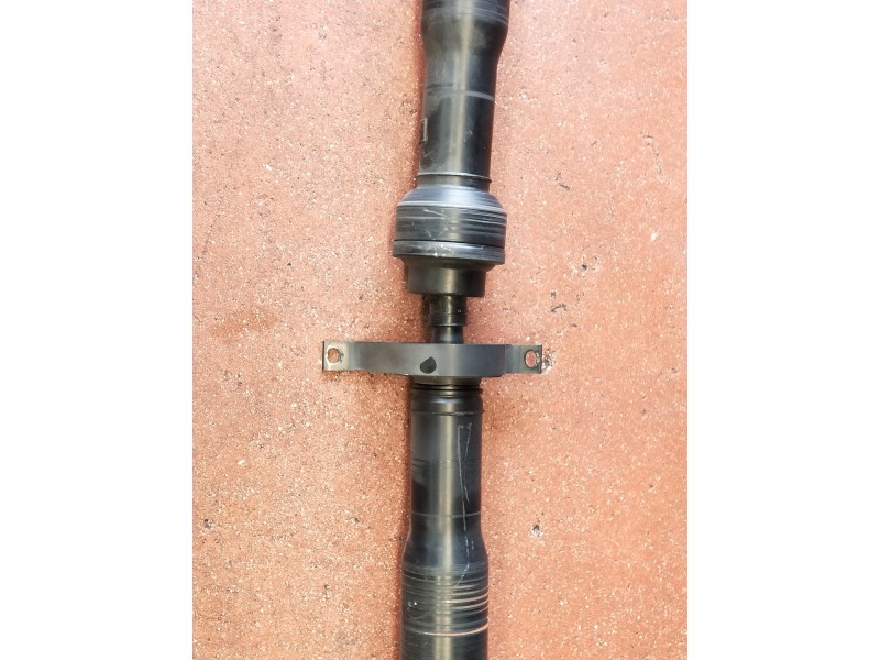 Recambio de transmision central para maserati ghibli diesel referencia OEM IAM 06700085470 8353150174702C 