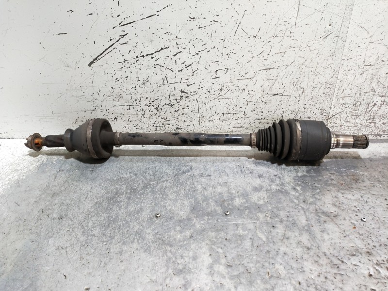 Recambio de transmision trasera izquierda para maserati ghibli diesel referencia OEM IAM   