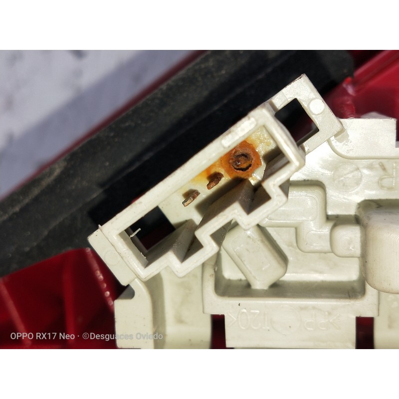 Recambio de piloto trasero derecho interior para audi a5 coupe (8t) 2.7 tdi referencia OEM IAM 8T0945094  