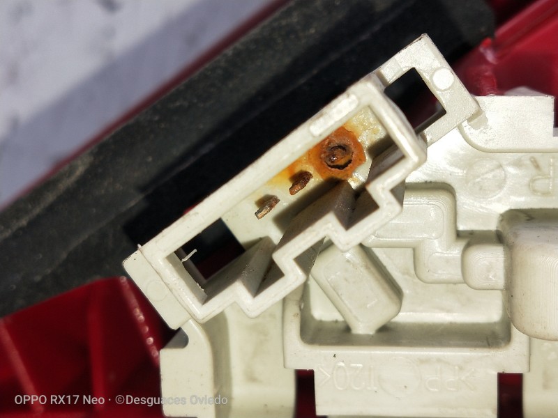 Recambio de piloto trasero derecho interior para audi a5 coupe (8t) 2.7 tdi referencia OEM IAM 8T0945094  