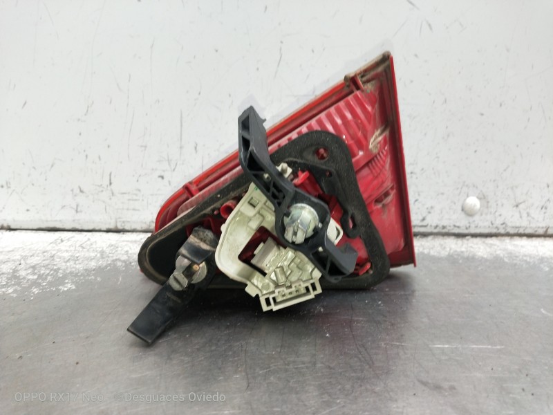 Recambio de piloto trasero izquierdo interior para audi a5 coupe (8t) 2.7 tdi referencia OEM IAM 8T0945093  