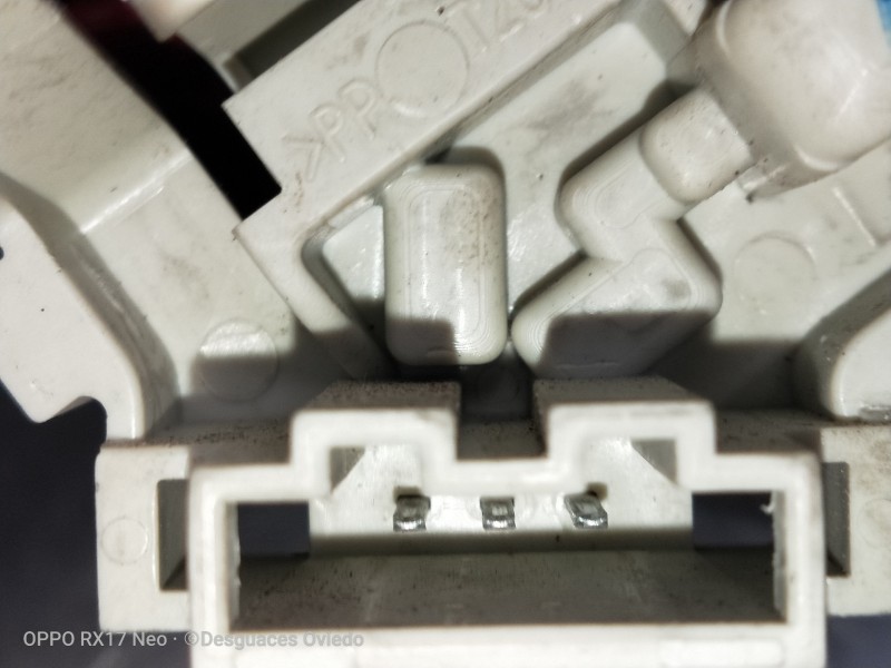 Recambio de piloto trasero izquierdo interior para audi a5 coupe (8t) 2.7 tdi referencia OEM IAM 8T0945093  