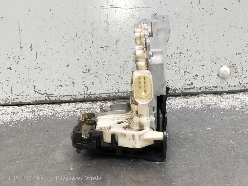 Recambio de motor cierre centralizado delantero derecho para audi a5 coupe (8t) 2.7 tdi referencia OEM IAM 8J1837016  2P