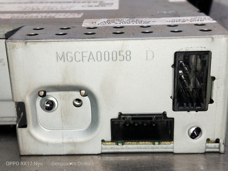 Recambio de sistema audio / radio cd para audi a5 coupe (8t) 2.7 tdi referencia OEM IAM 8T1035110C CXCA1796G 