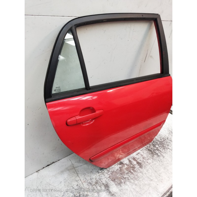 Recambio de puerta trasera derecha para toyota corolla (e12) 2.0 d-cat referencia OEM IAM   5P
