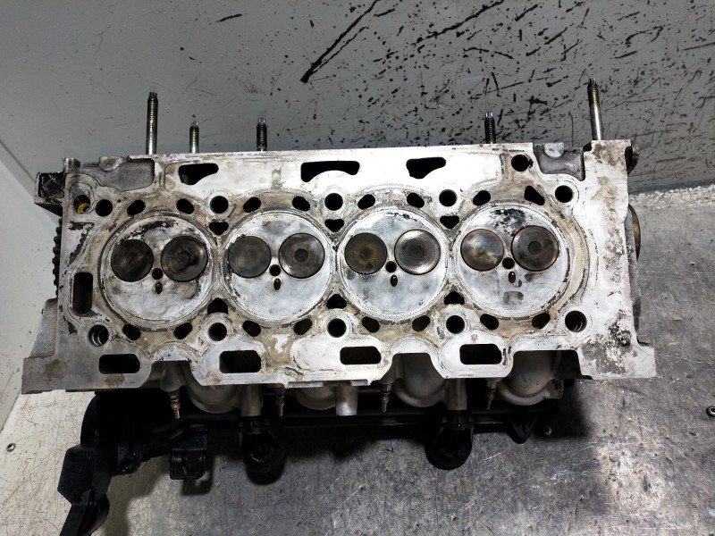 Recambio de culata para citroen c3 1.4 hdi referencia OEM IAM 8ZH  