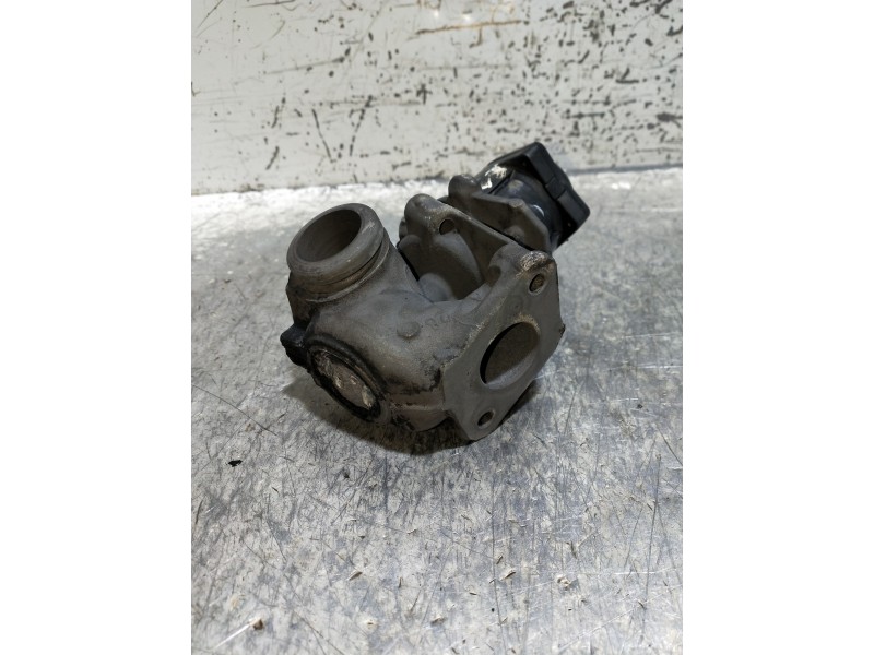 Recambio de valvula egr para citroen c3 1.4 hdi referencia OEM IAM   