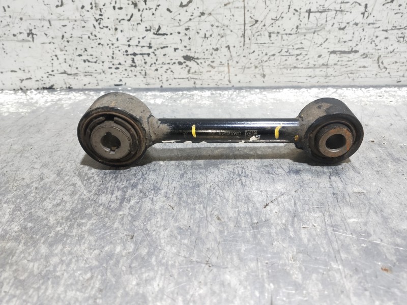 Recambio de brazo suspension inferior trasero izquierdo para ford mondeo turn. hybrid trend referencia OEM IAM DG9C5A972AXD  