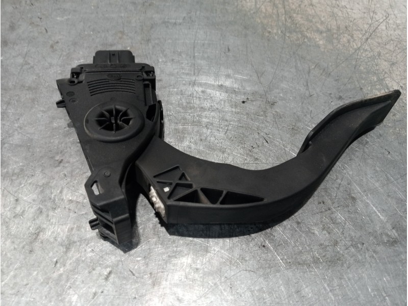 Recambio de potenciometro pedal para audi a5 coupe (8t) 2.7 tdi referencia OEM IAM 8K1723523 6PV00950501 