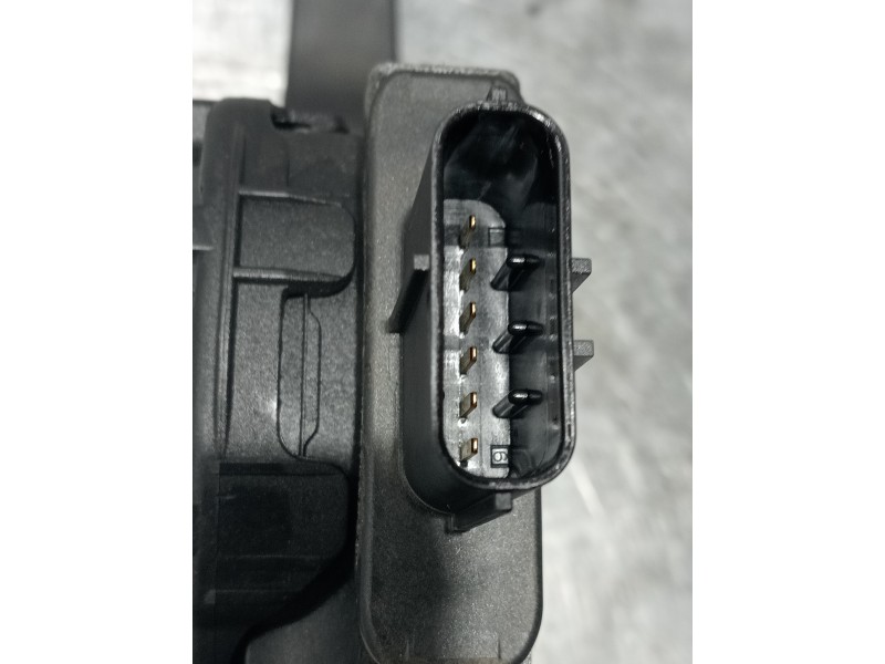 Recambio de potenciometro pedal para audi a5 coupe (8t) 2.7 tdi referencia OEM IAM 8K1723523 6PV00950501 