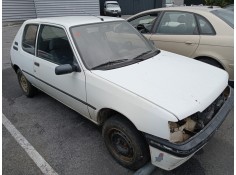 peugeot 205 berlina del año 1995