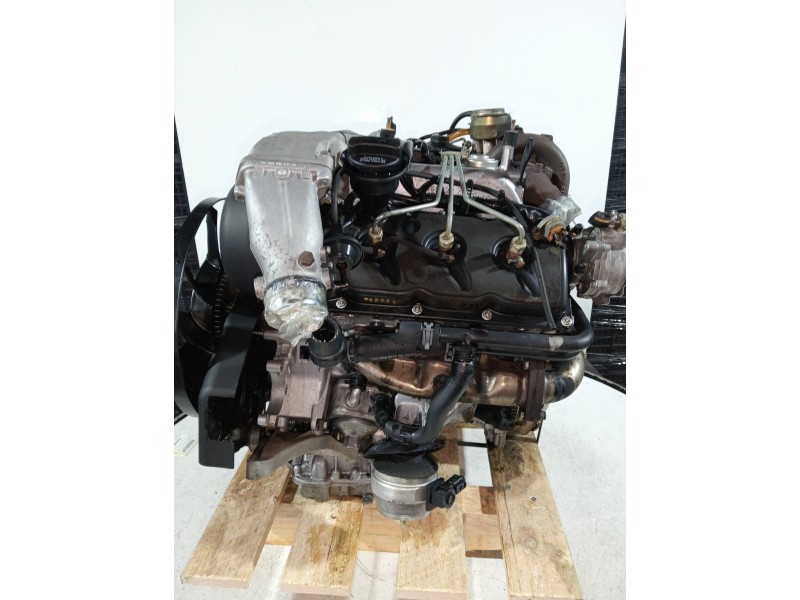 Recambio de motor completo para audi a6 berlina (4b2) 2.5 tdi referencia OEM IAM AFB 064962 BOSCH