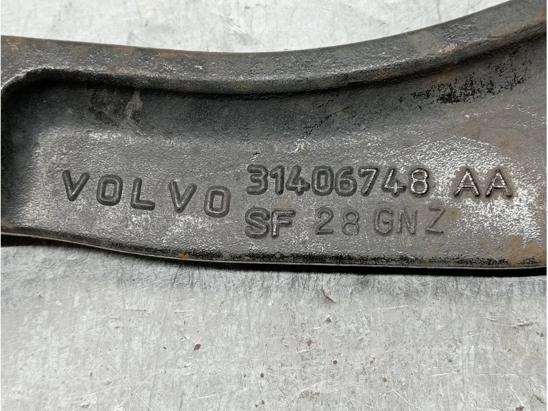 Recambio de brazo suspension superior trasero izquierdo para volvo xc60 kinetic 2wd referencia OEM IAM 31406748  