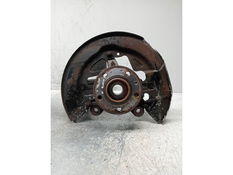 Recambio de mangueta delantera izquierda para volvo xc60 kinetic 2wd referencia OEM IAM   