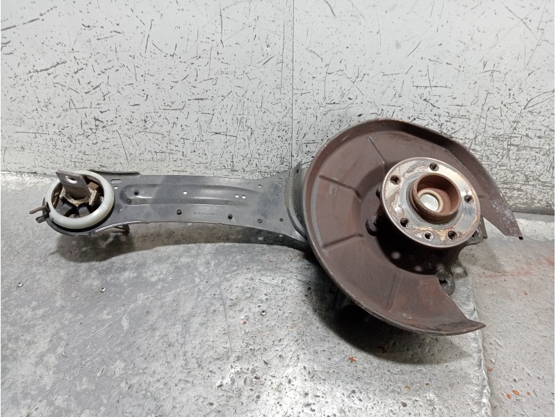 Recambio de mangueta trasera derecha para volvo xc60 kinetic 2wd referencia OEM IAM   