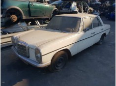 mercedes clase e (w114/w115) berlina del año 1974
