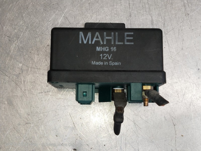 Recambio de caja precalentamiento para peugeot 807 sr pack referencia OEM IAM PA6T30  