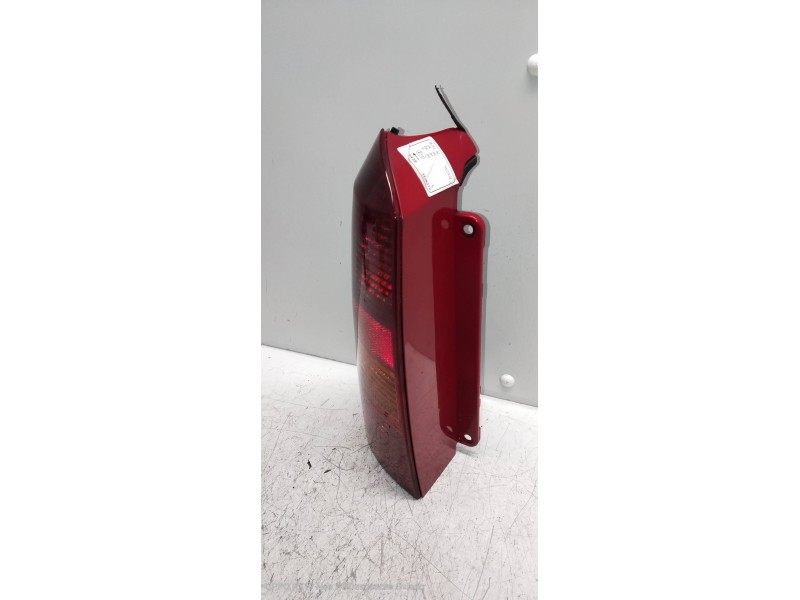 Recambio de piloto trasero izquierdo para ford focus turnier (cak) 1.8 tdci referencia OEM IAM   