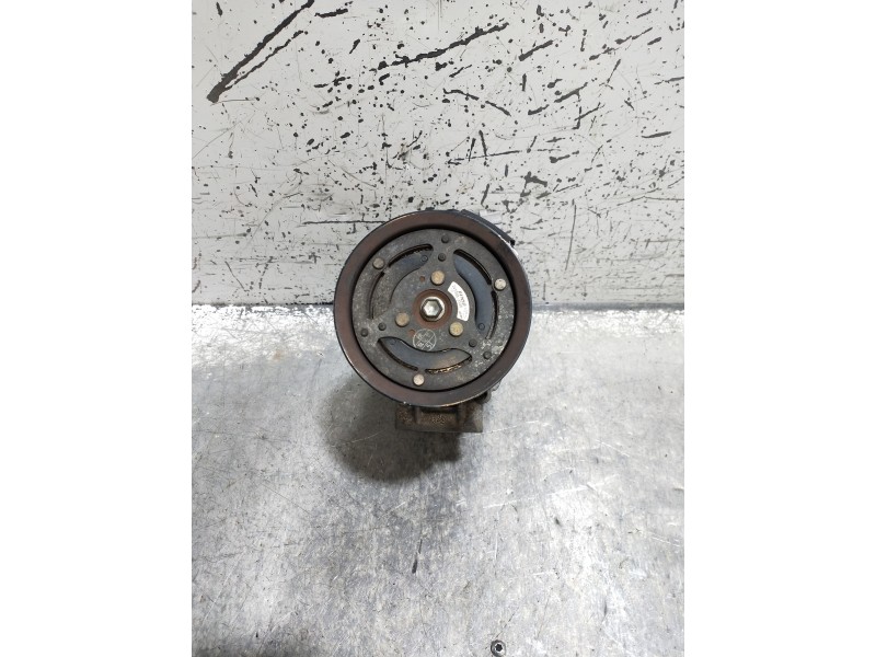 Recambio de compresor aire acondicionado para toyota corolla (e12) 2.0 d-cat referencia OEM IAM 4472206364  