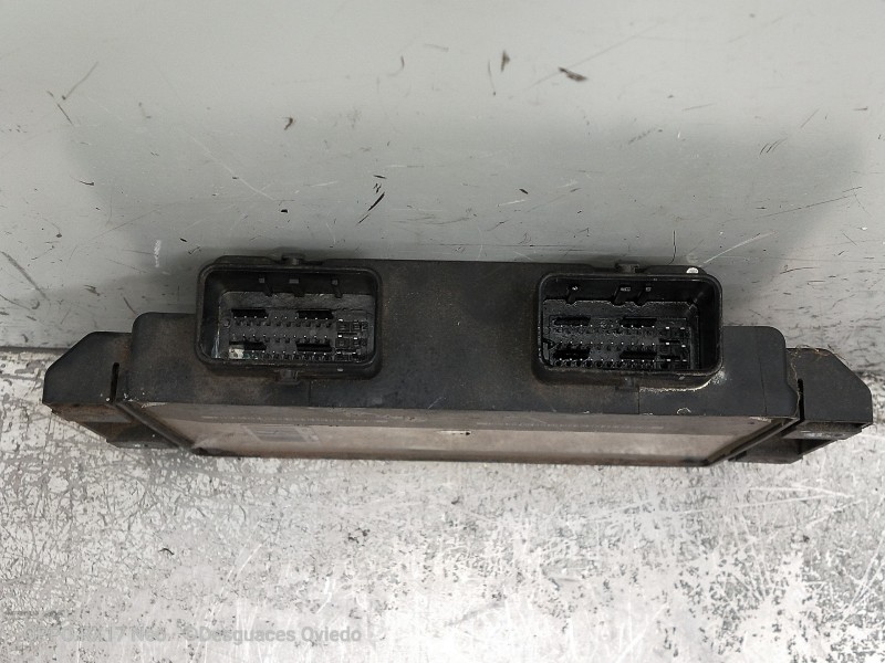 Recambio de centralita motor uce para citroen xsara berlina 1.9 d sx referencia OEM IAM 9643294980 284485GUG 9639587680