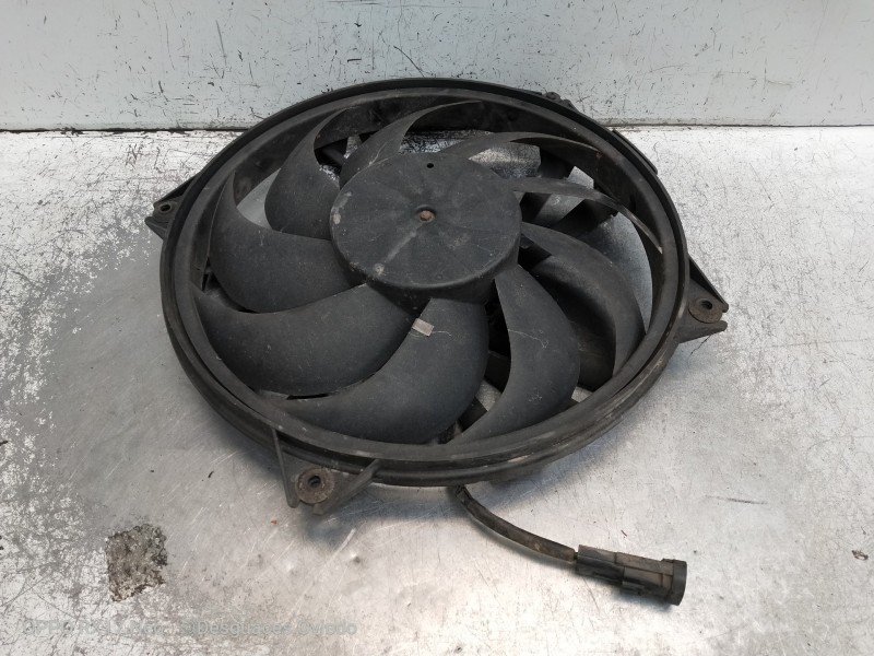 Recambio de electroventilador para citroen xsara berlina 1.9 d sx referencia OEM IAM   