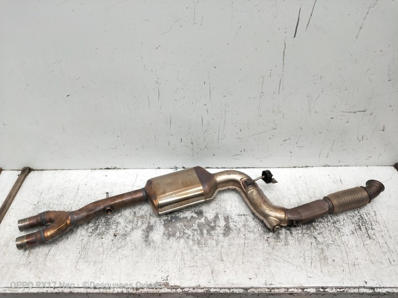 Recambio de tubo escape central para maserati ghibli diesel referencia OEM IAM 670034468SCR157 1785328X D189A11H0102801028