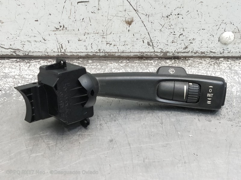 Recambio de mando limpia para volvo s40 berlina 1.8 kinetic referencia OEM IAM 17D770 PA6GF30 