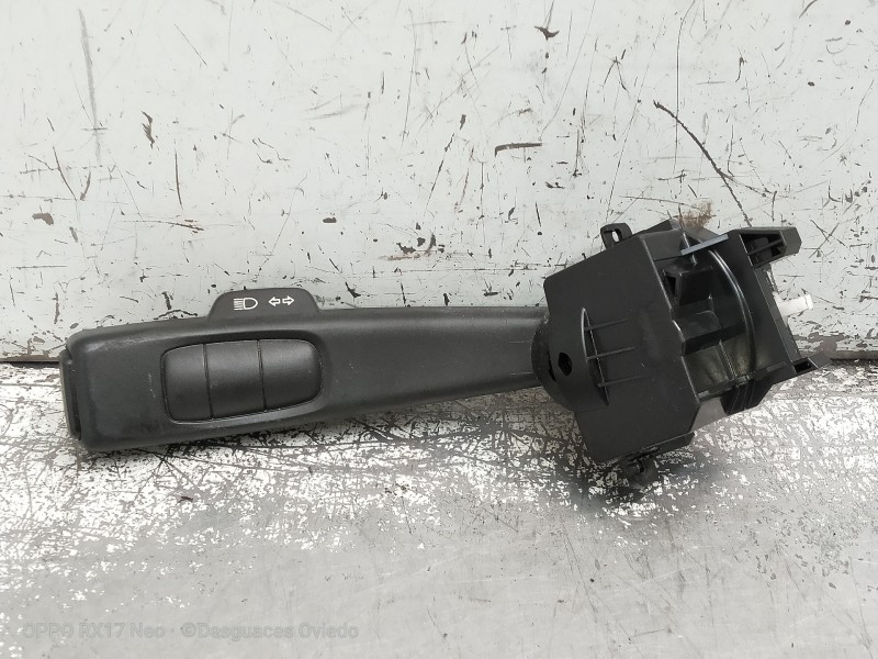 Recambio de mando luces para volvo s40 berlina 1.8 kinetic referencia OEM IAM 17D770  