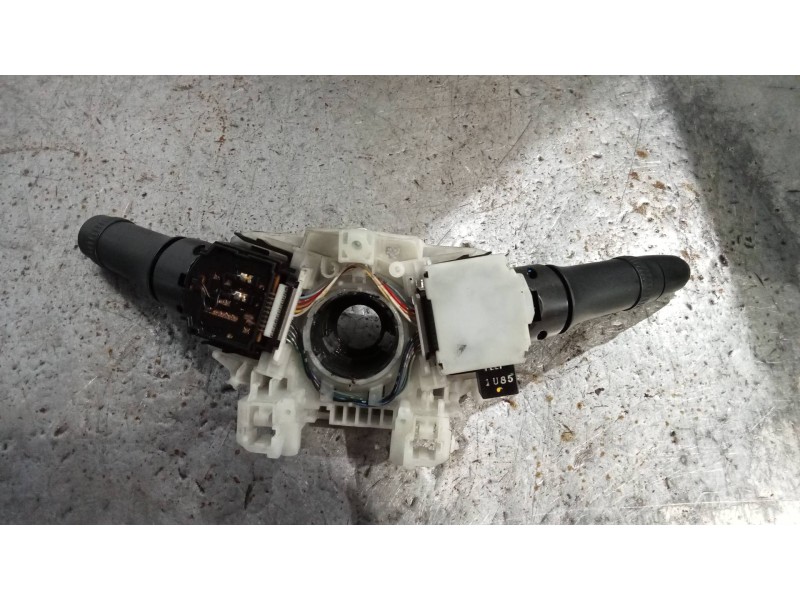Recambio de mando luces para citroen c-crosser 2.2 hdi fap cat referencia OEM IAM 8600A228  