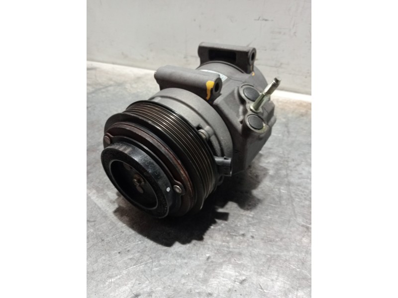 Recambio de compresor aire acondicionado para ssangyong rexton w limited 4wd referencia OEM IAM 6711303211 SP17R134A 