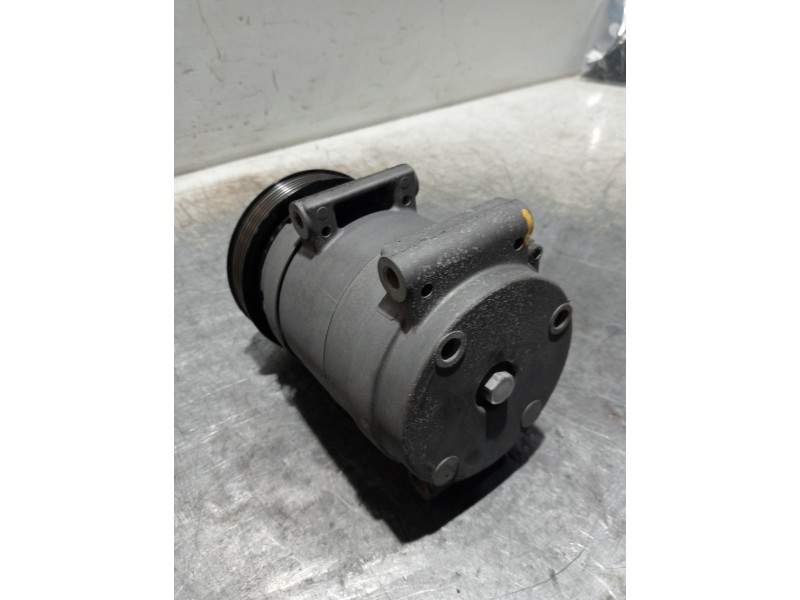 Recambio de compresor aire acondicionado para ssangyong rexton w limited 4wd referencia OEM IAM 6711303211 SP17R134A 