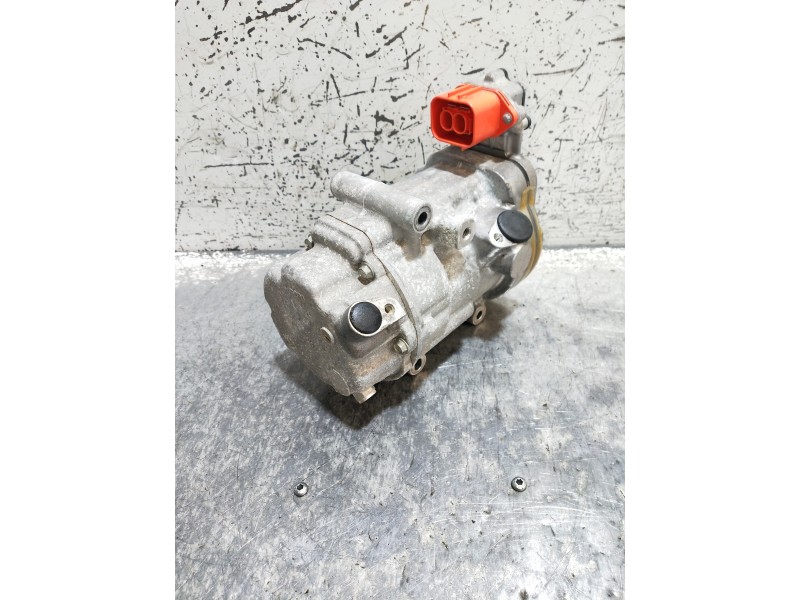 Recambio de compresor aire acondicionado para nissan leaf 2 zero edition referencia OEM IAM 926005SA1A 0424000510 