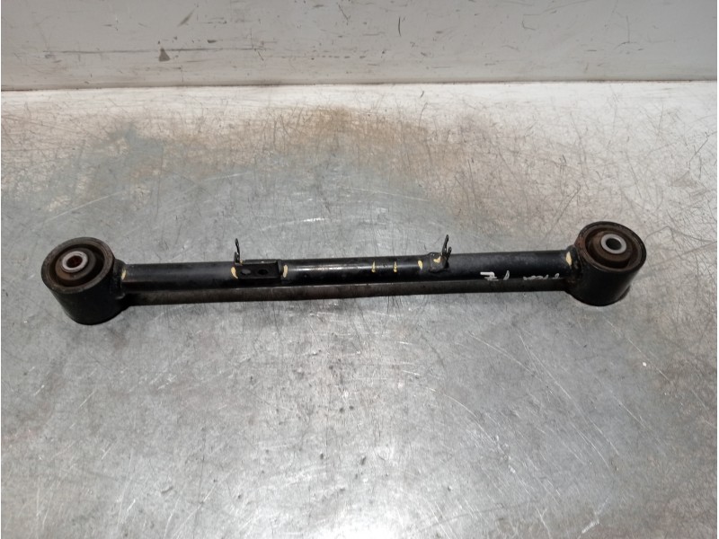 Recambio de brazo suspension inferior trasero izquierdo para ssangyong rexton w limited 4wd referencia OEM IAM   