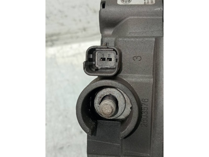 Recambio de alternador para peugeot 807 sr pack referencia OEM IAM 8EL738144001  