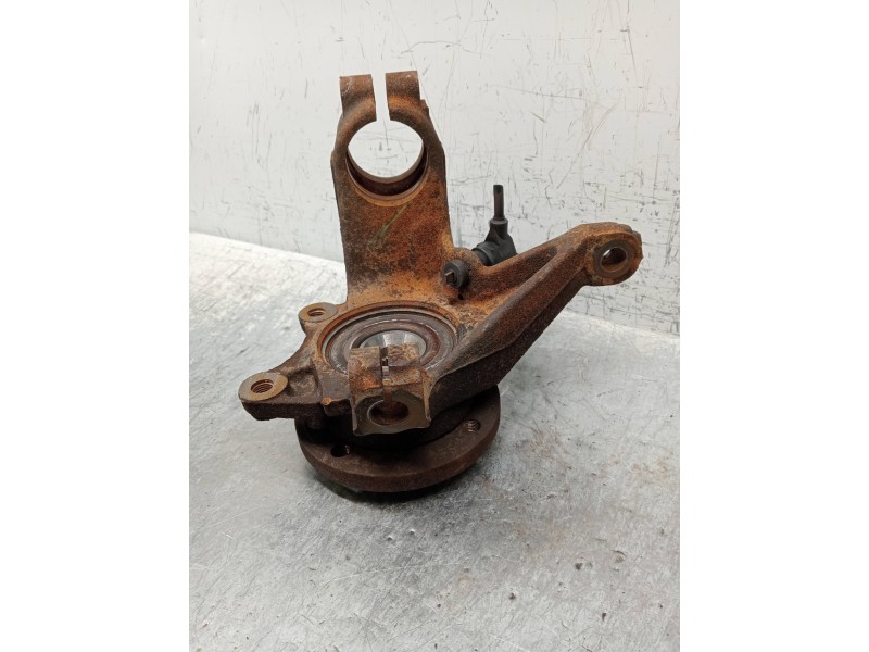 Recambio de mangueta delantera derecha para citroen xsara berlina 1.9 d sx referencia OEM IAM   