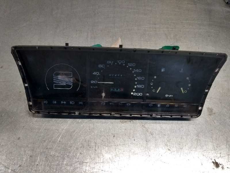 Recambio de cuadro instrumentos para seat ibiza 0.9 referencia OEM IAM   